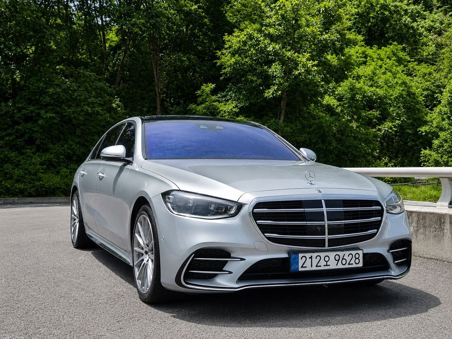 Mercedes-Benz S-Class 2021
