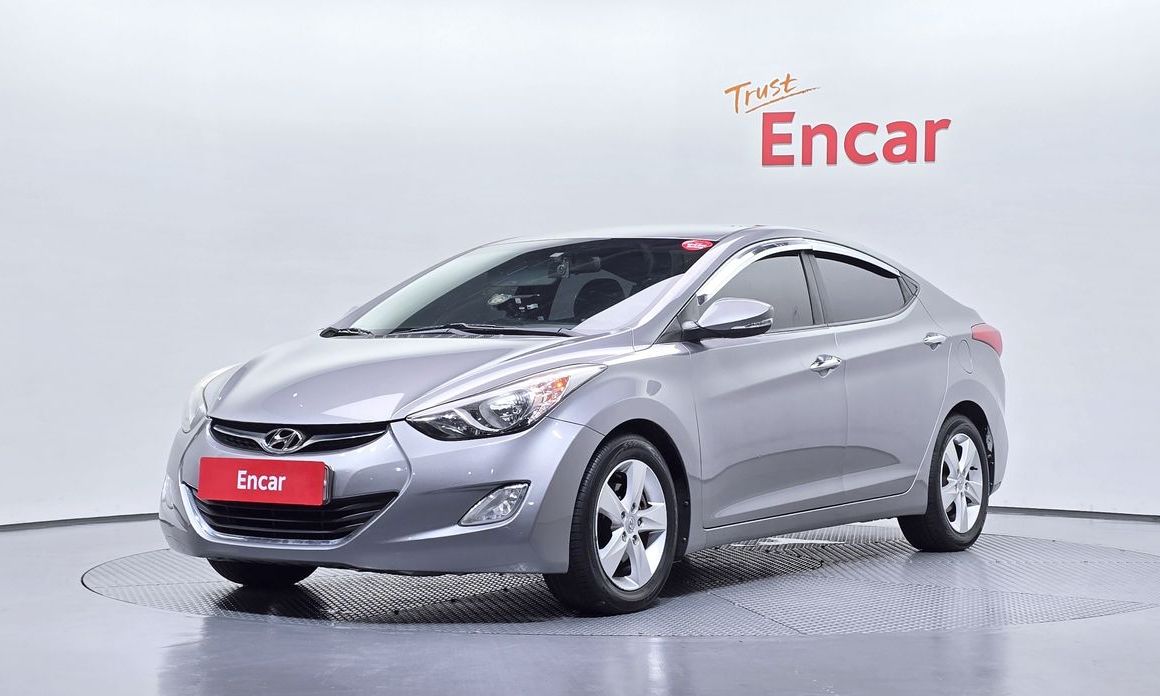 Hyundai AVANTE 2011