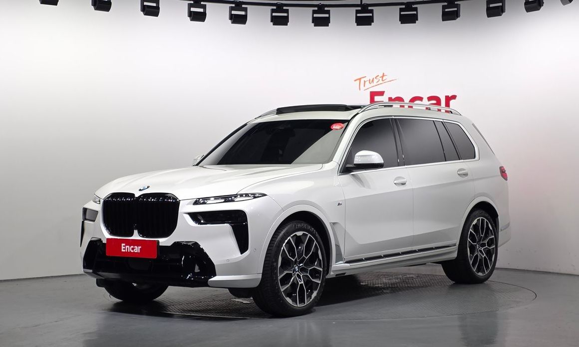 BMW X7 2025