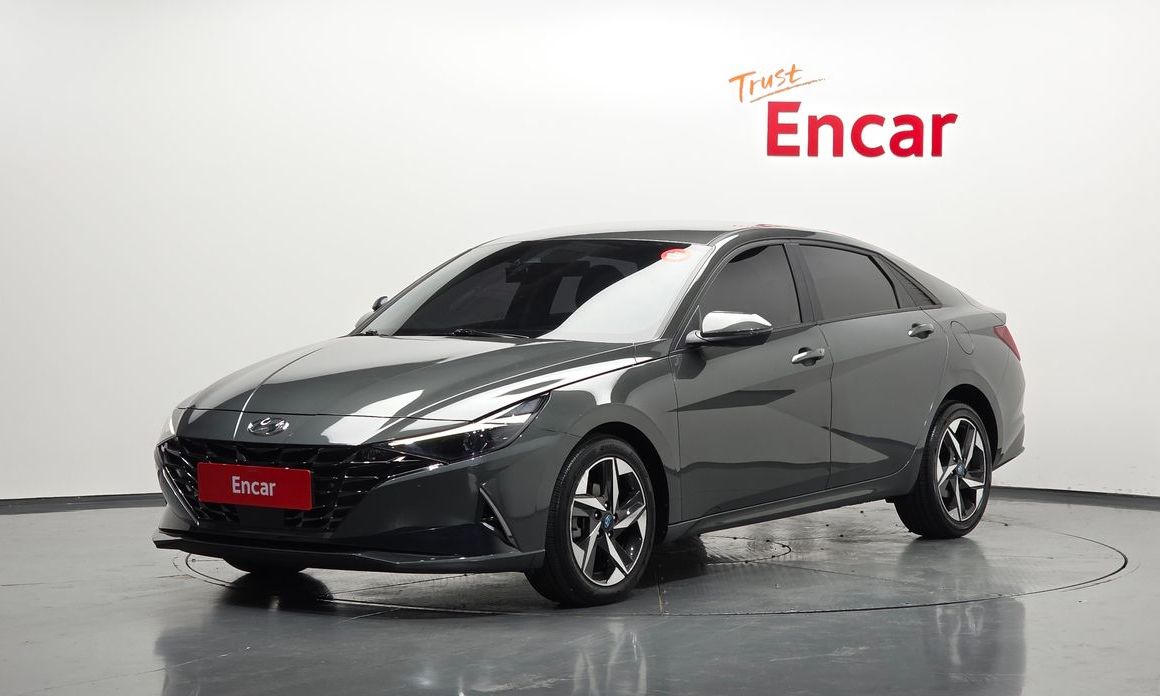 Hyundai AVANTE 2021
