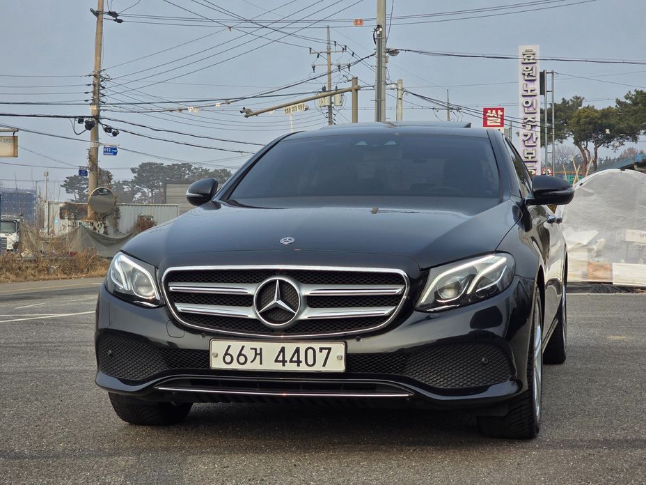 Mercedes-Benz E-Class 2018