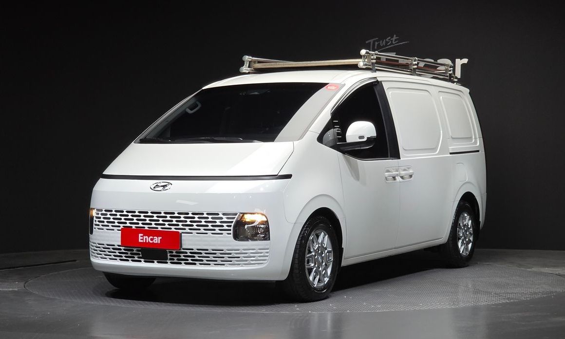 Hyundai Staria 2022