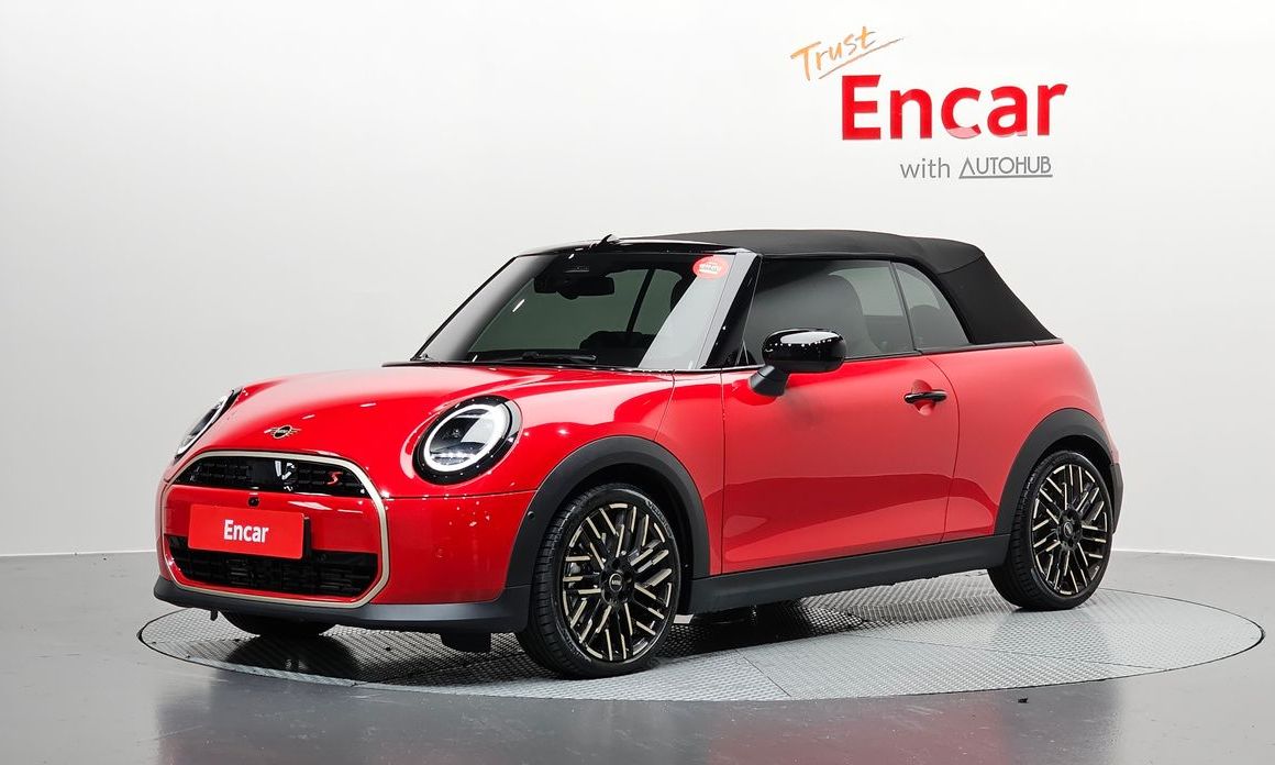 Mini Cooper Convertible 2025