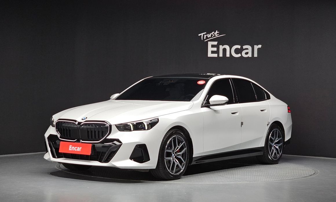 BMW 5-Series 2026