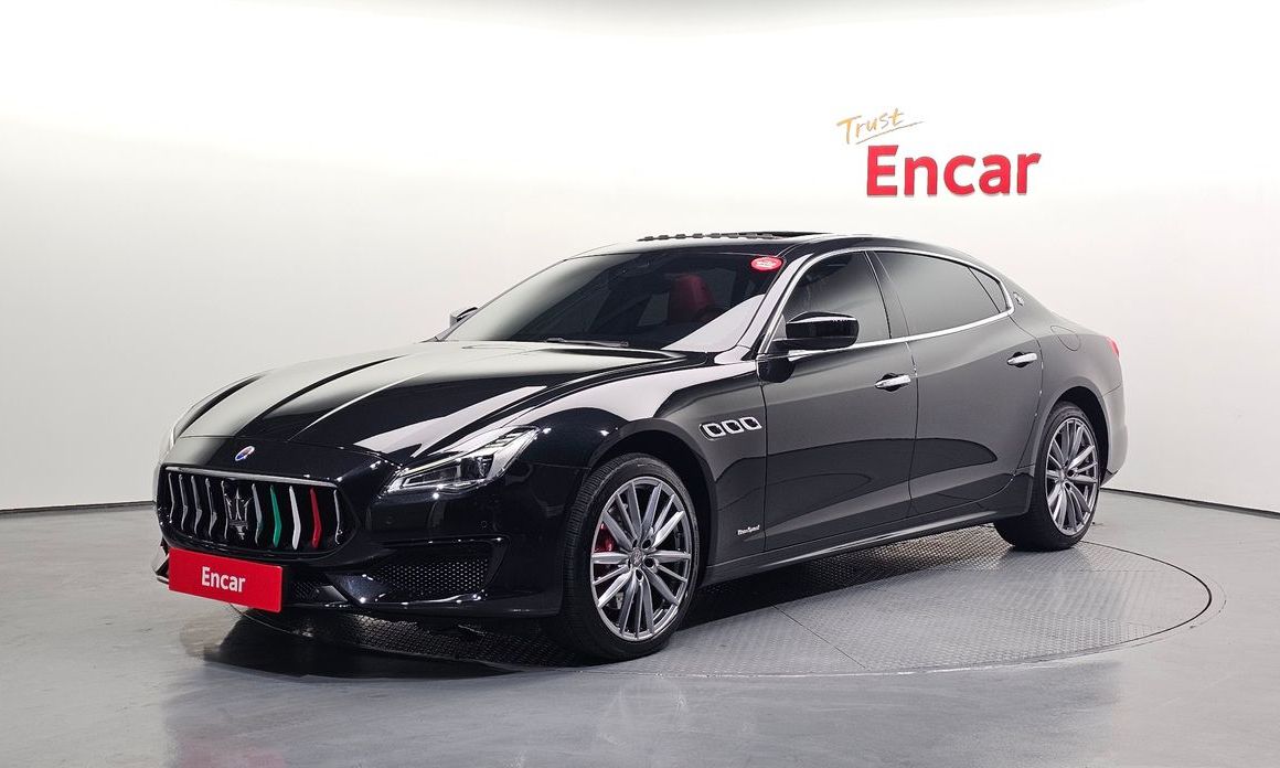 Maserati Quattroporte 2020
