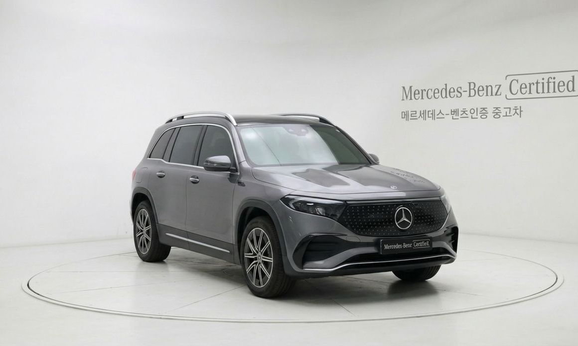 Mercedes-Benz EQB 2026
