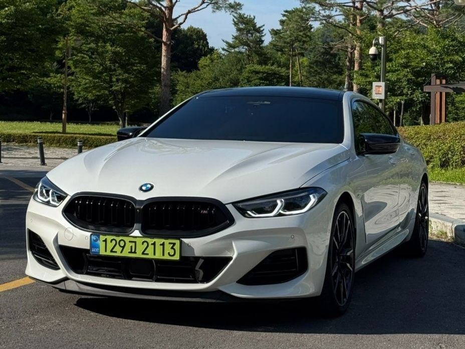 BMW 8-Series 2025