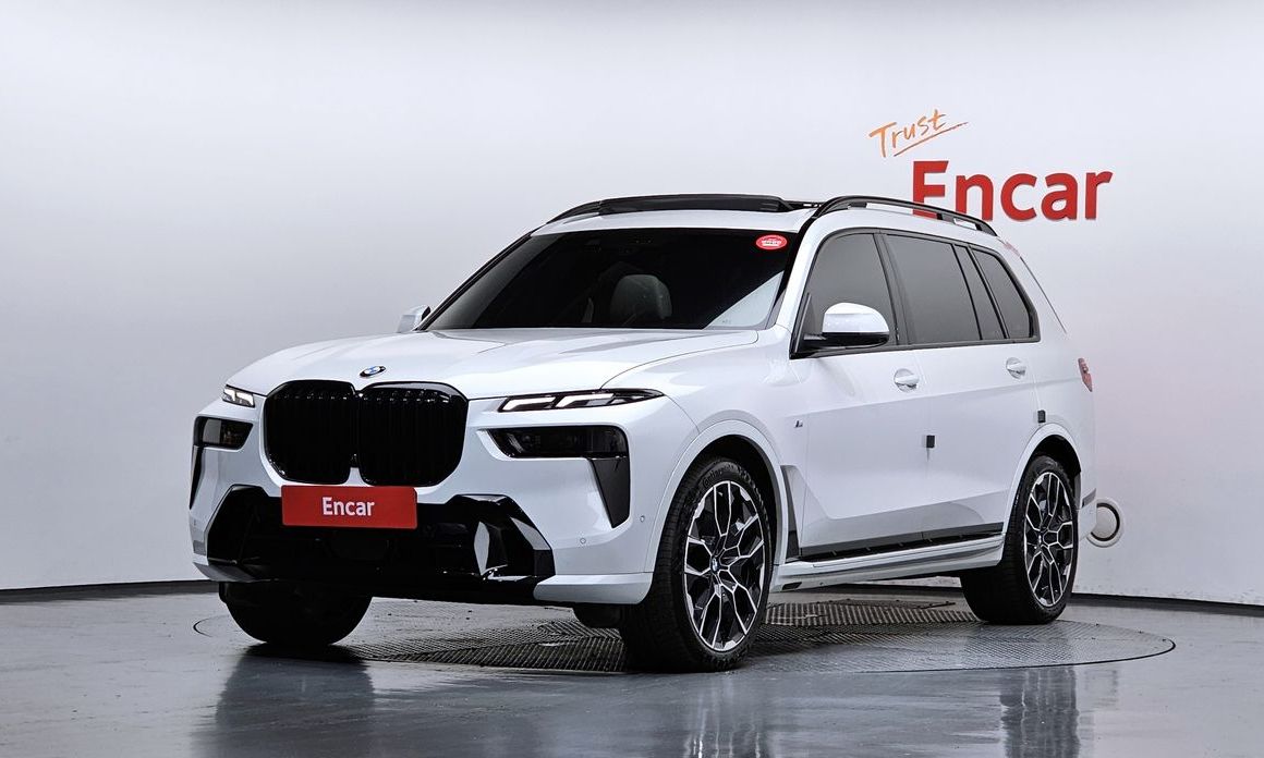 BMW X7 2025