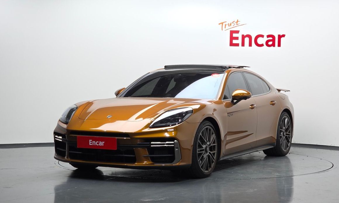 Porsche Panamera 2024