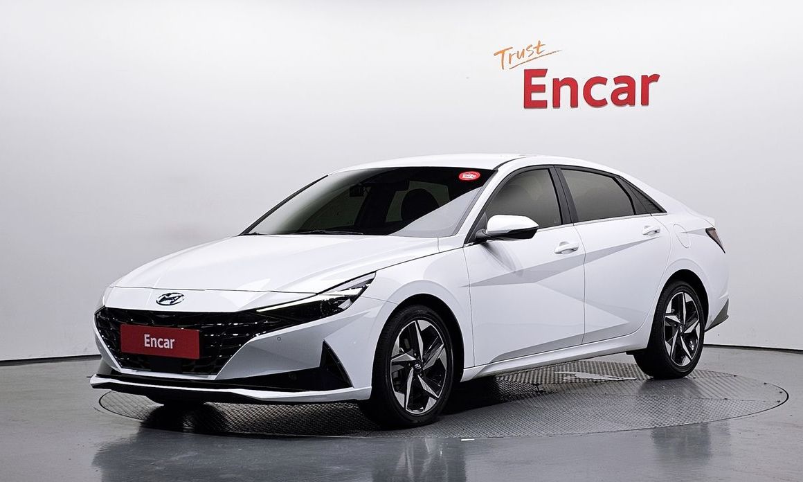Hyundai AVANTE 2022