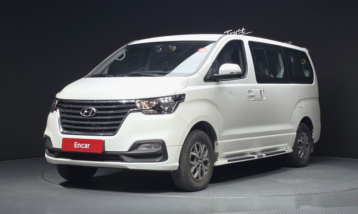 Hyundai Starex 2019