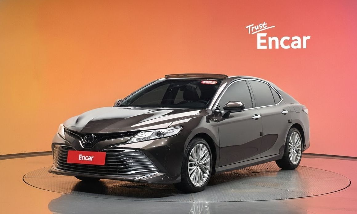 Toyota Camry 2019