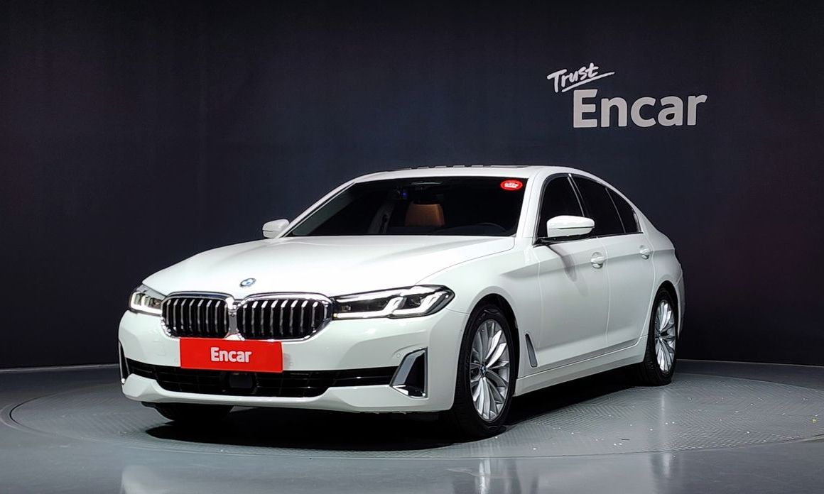 BMW 5-Series 2021