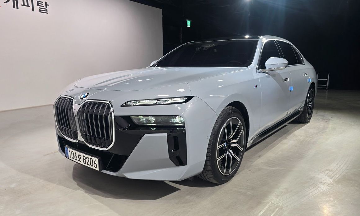 BMW 7-Series 2025