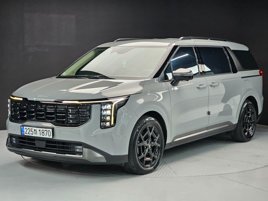 Kia Canival 2025