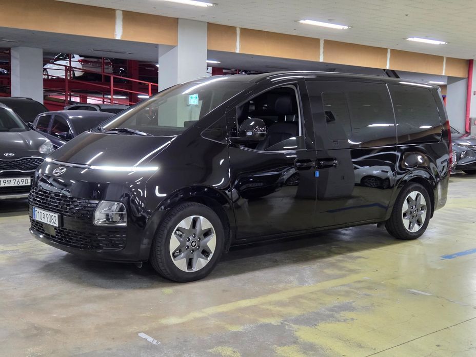 Hyundai Staria 2022