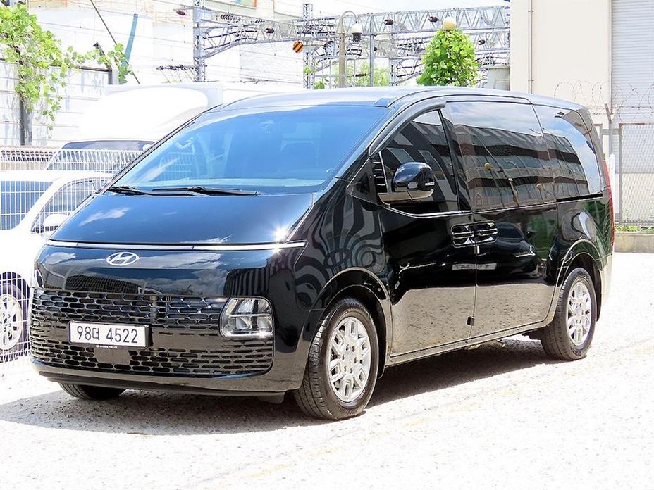 Hyundai Staria 2022
