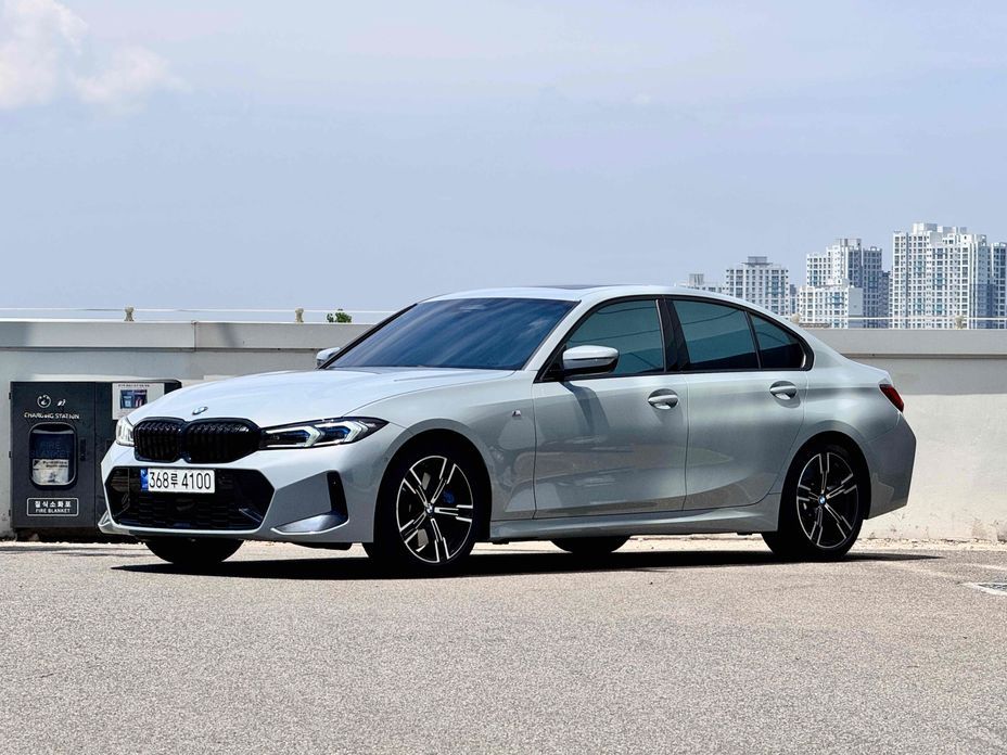 BMW 3-Series 2024