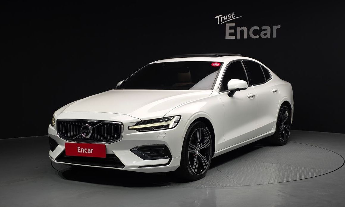 Volvo S60 2021