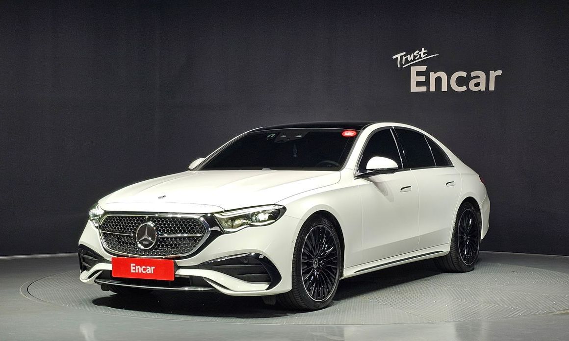 Mercedes-Benz E-Class 2025