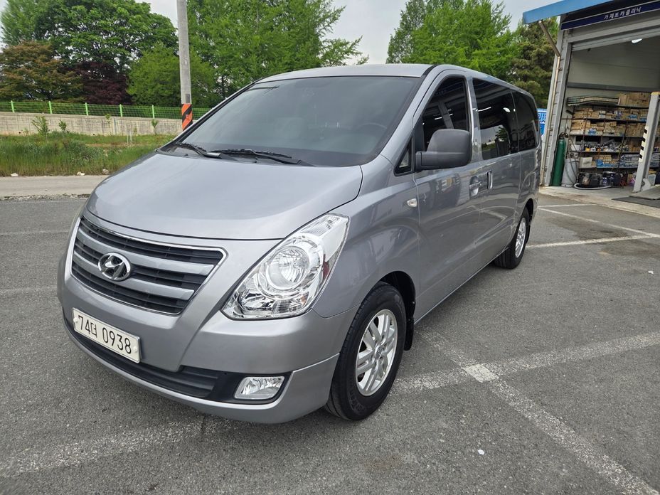 Hyundai Starex 2018