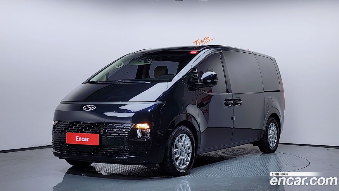 Hyundai Staria 2023