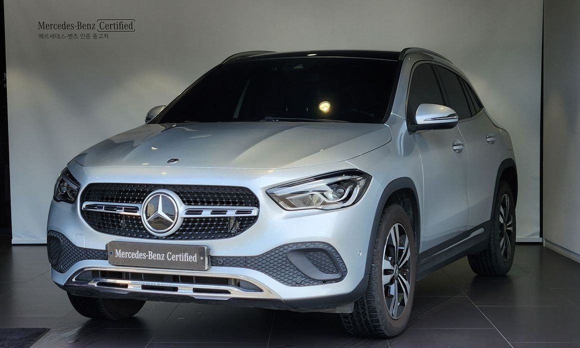 Mercedes-Benz GLA-Class 2021