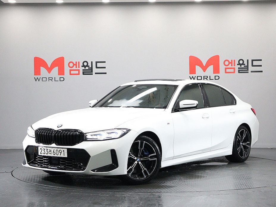 BMW 3-Series 2023