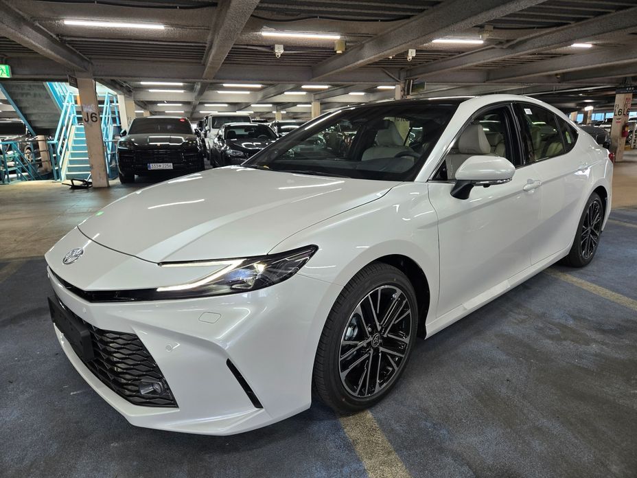 Toyota Camry 2026