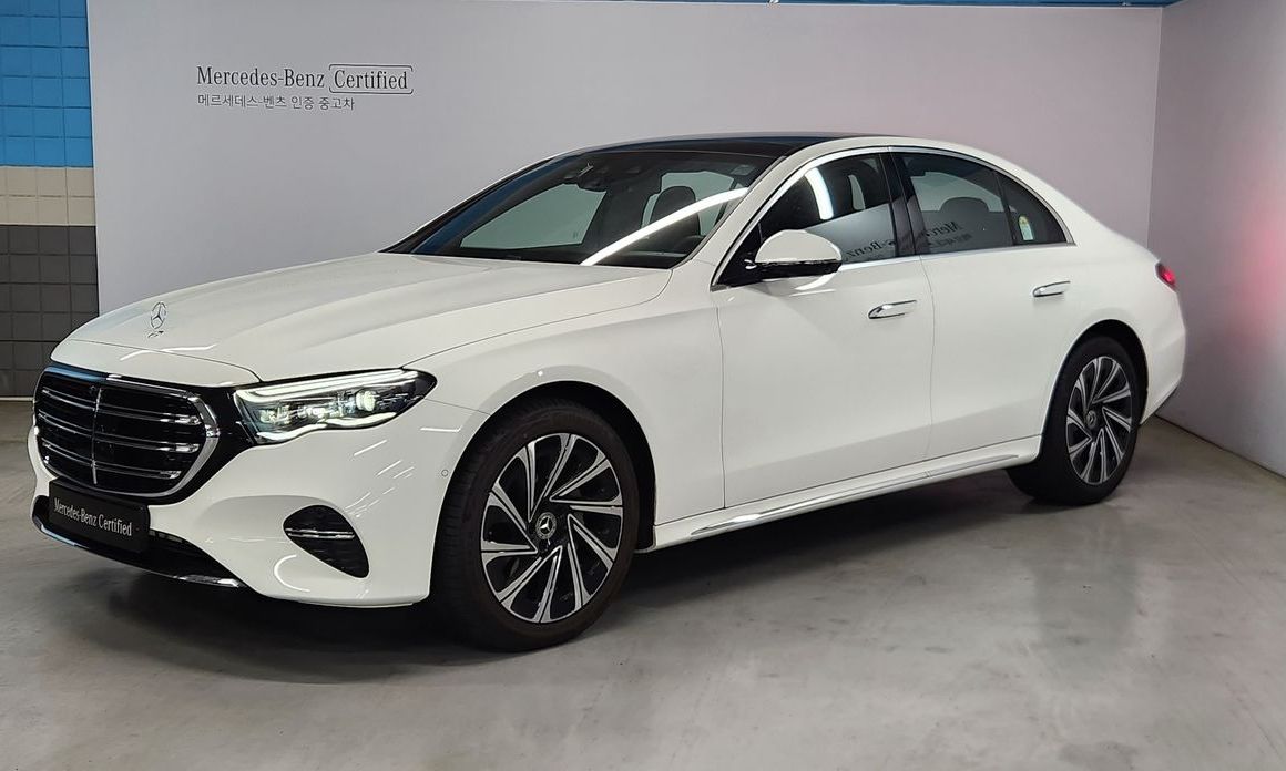 Mercedes-Benz E-Class 2025