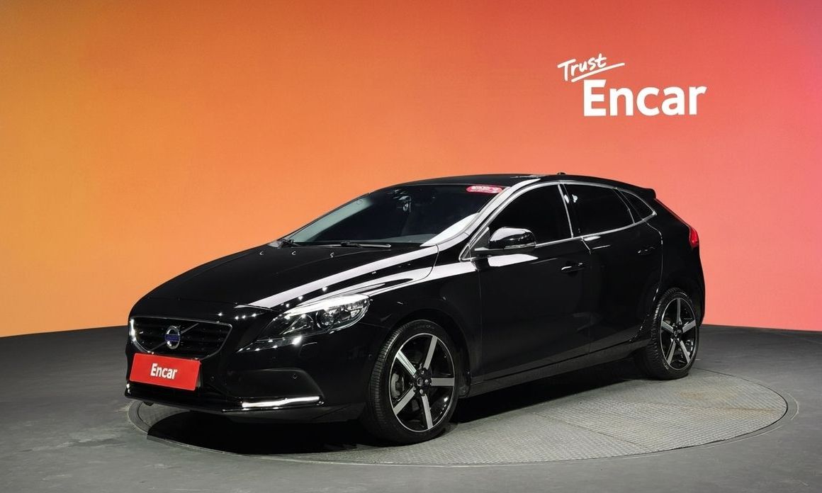 Volvo V40 2016