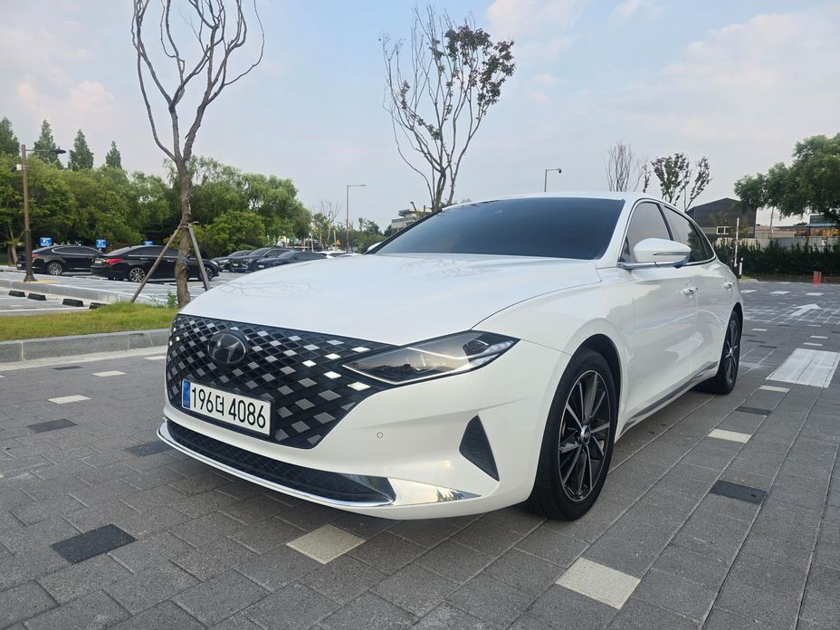 Hyundai Grandeur 2022