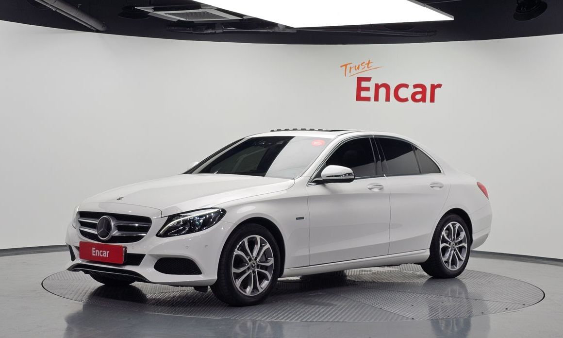 Mercedes-Benz C-Class 2018