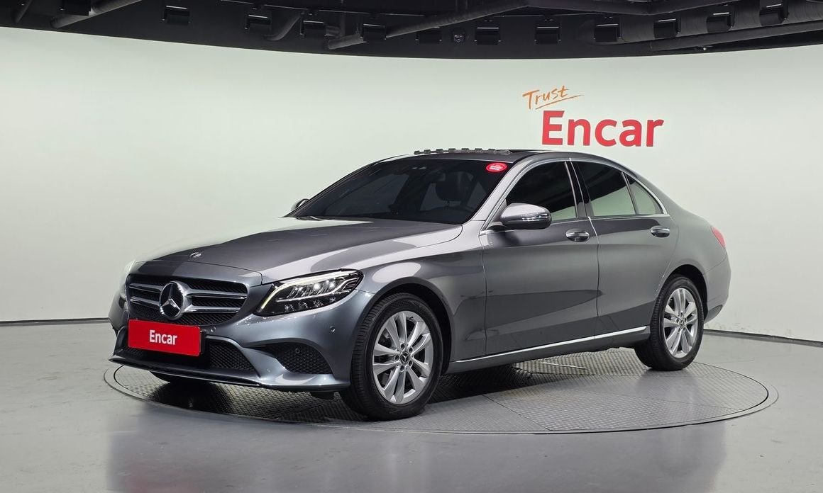 Mercedes-Benz C-Class 2019
