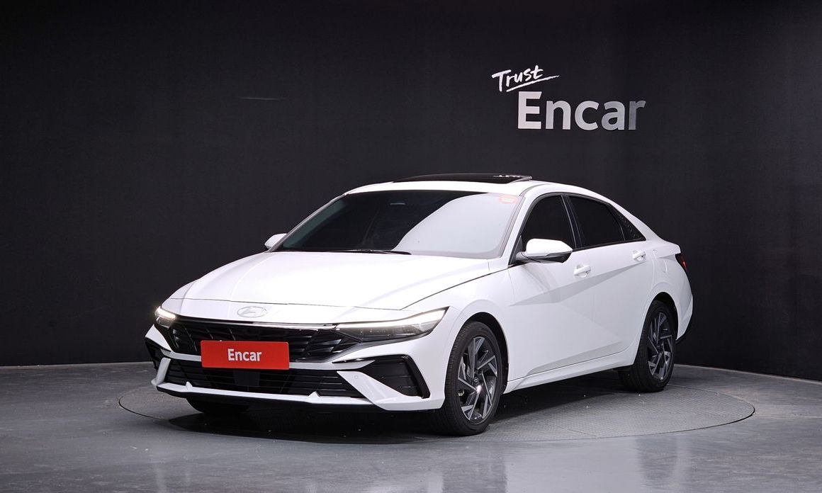 Hyundai AVANTE 2025