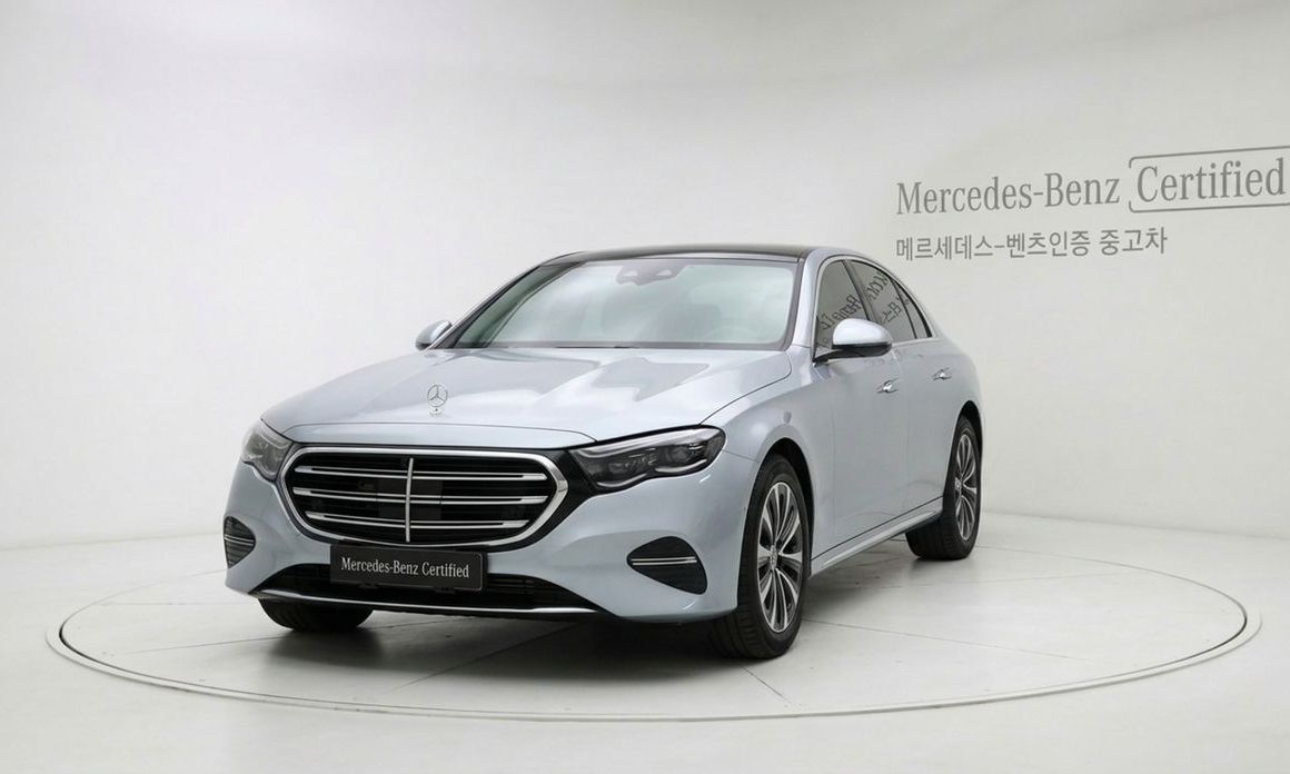 Mercedes-Benz E-Class 2025
