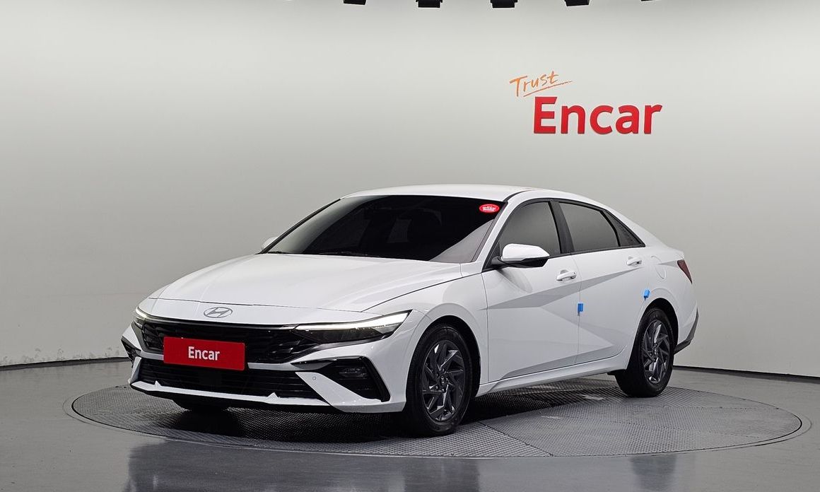 Hyundai AVANTE 2024