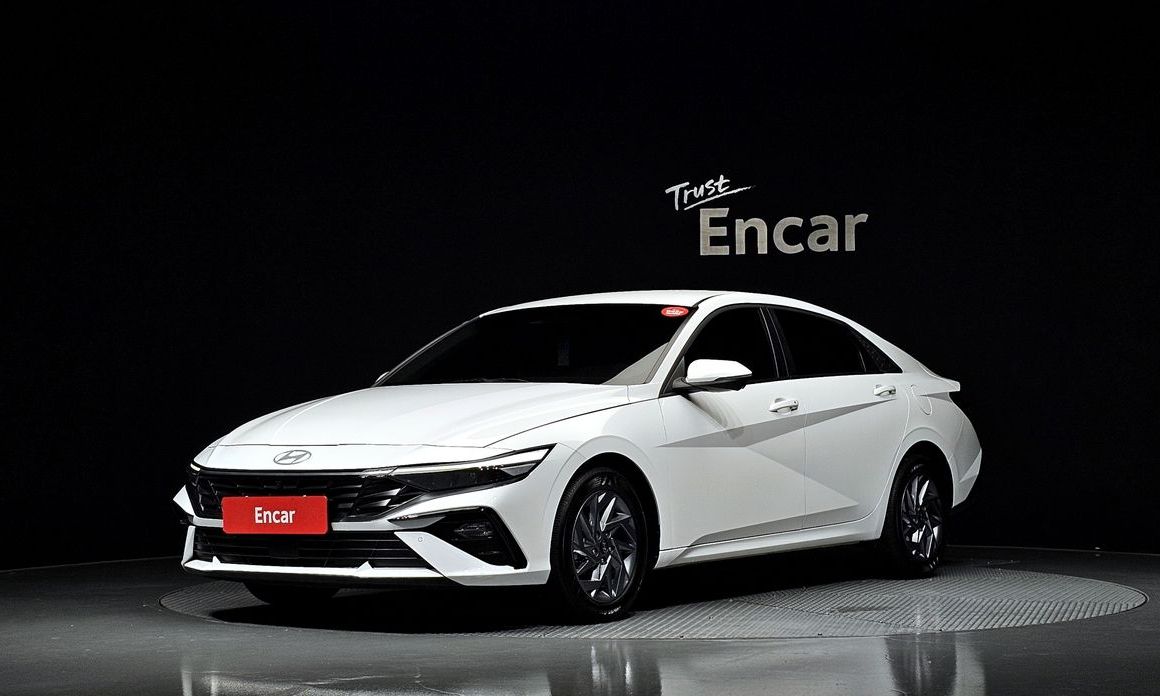 Hyundai AVANTE 2025