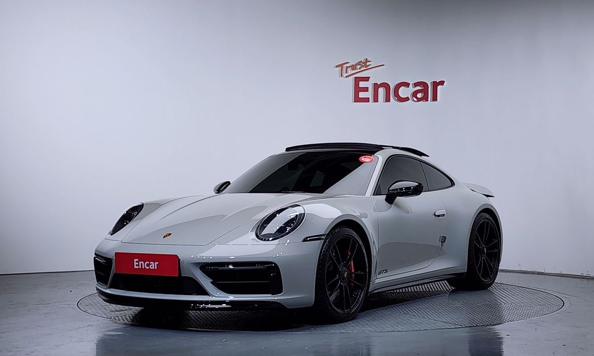 Porsche 911 2023