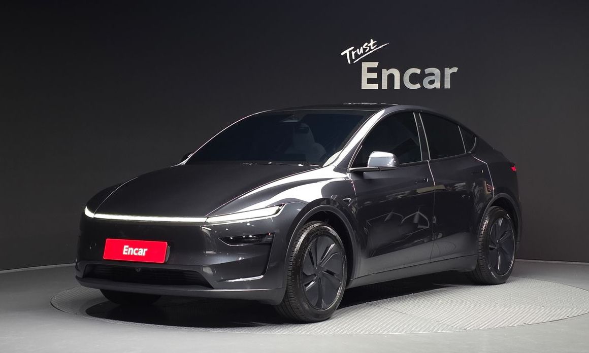 Tesla Model Y 2026