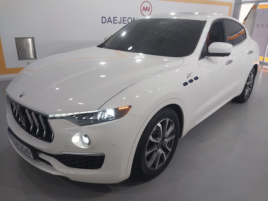 Maserati Levante 2022