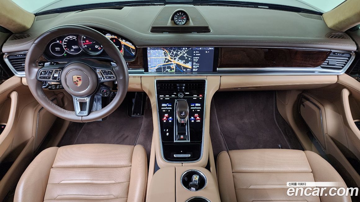 Porsche Panamera 2020