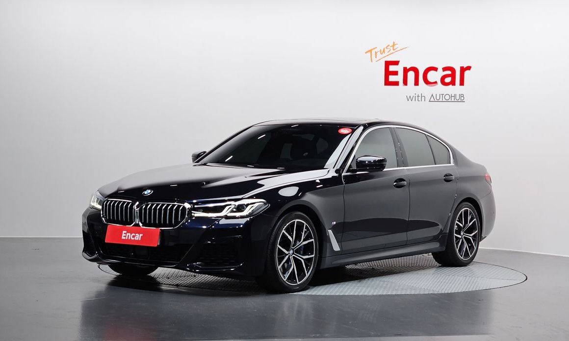 BMW 5-Series 2023