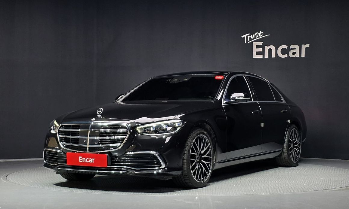 Mercedes-Benz S-Class 2023