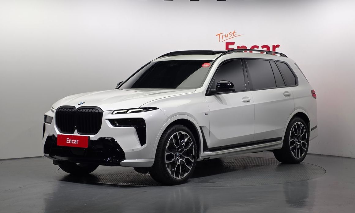 BMW X7 2025