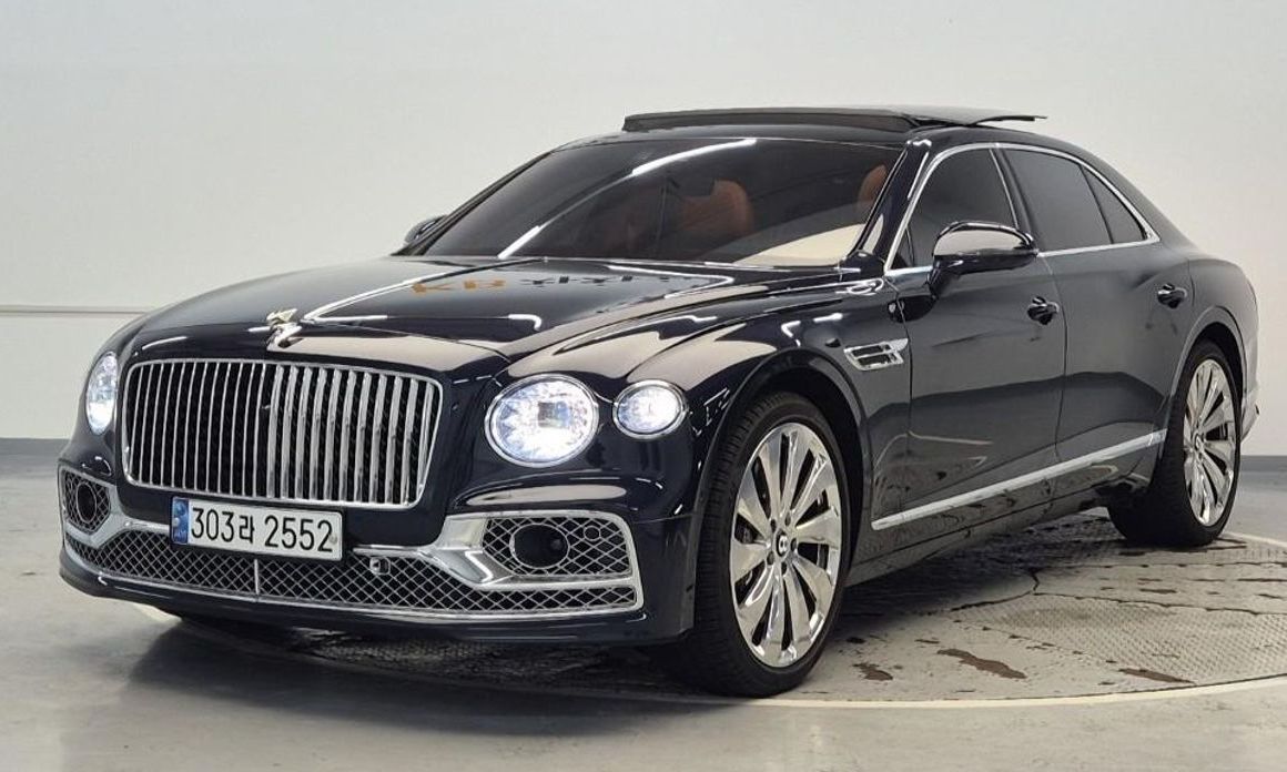 Bentley Flying Spur 2022