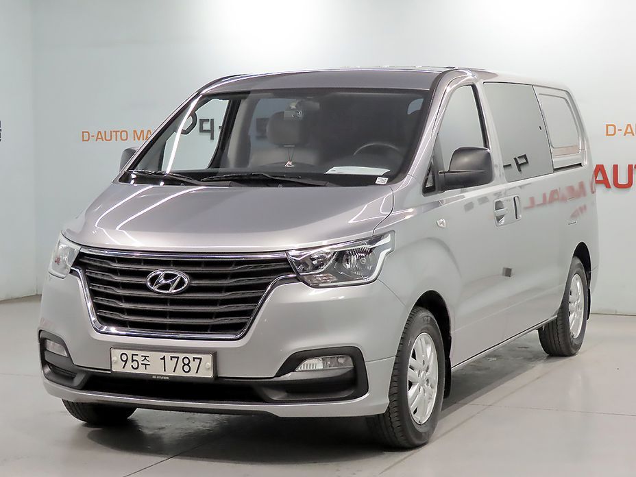 Hyundai Starex 2019