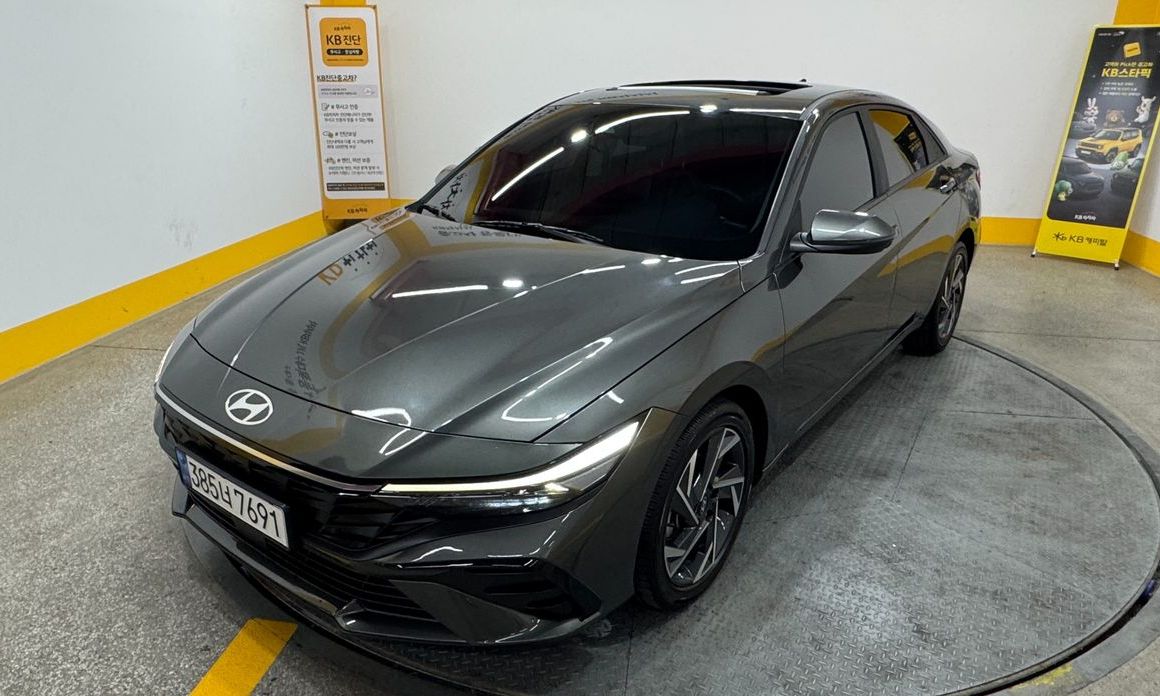 Hyundai AVANTE 2024