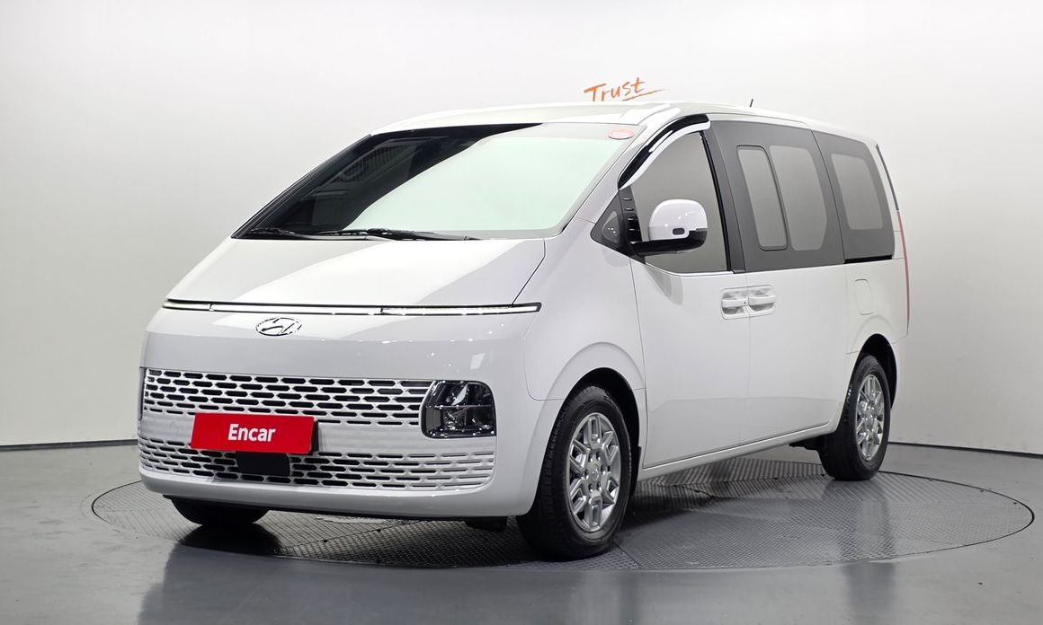 Hyundai Staria 2024