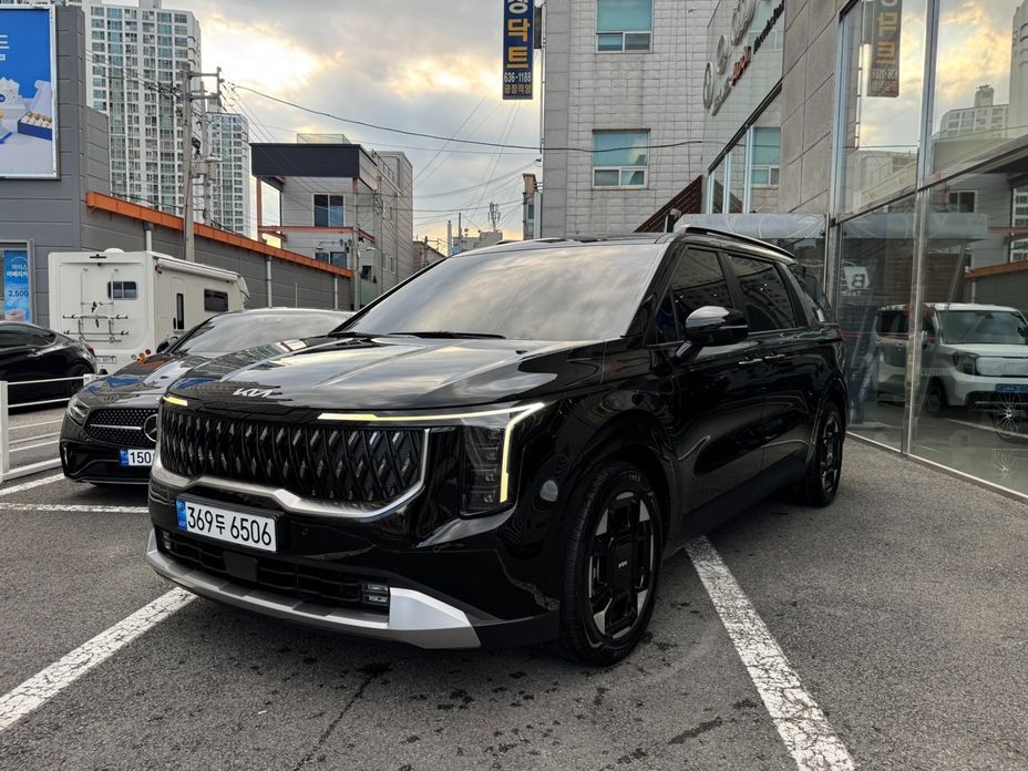 Kia Canival 2025